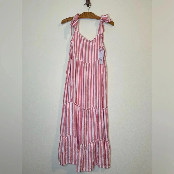 Isabel Maternity Candy Cane Stripe Maxi Dress Size Medium NWT - Picture 3 of 10